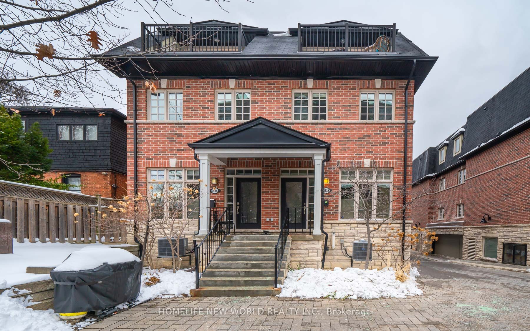 Condo Townhouse house for sale at 363B Roehampton  Toronto Ontario