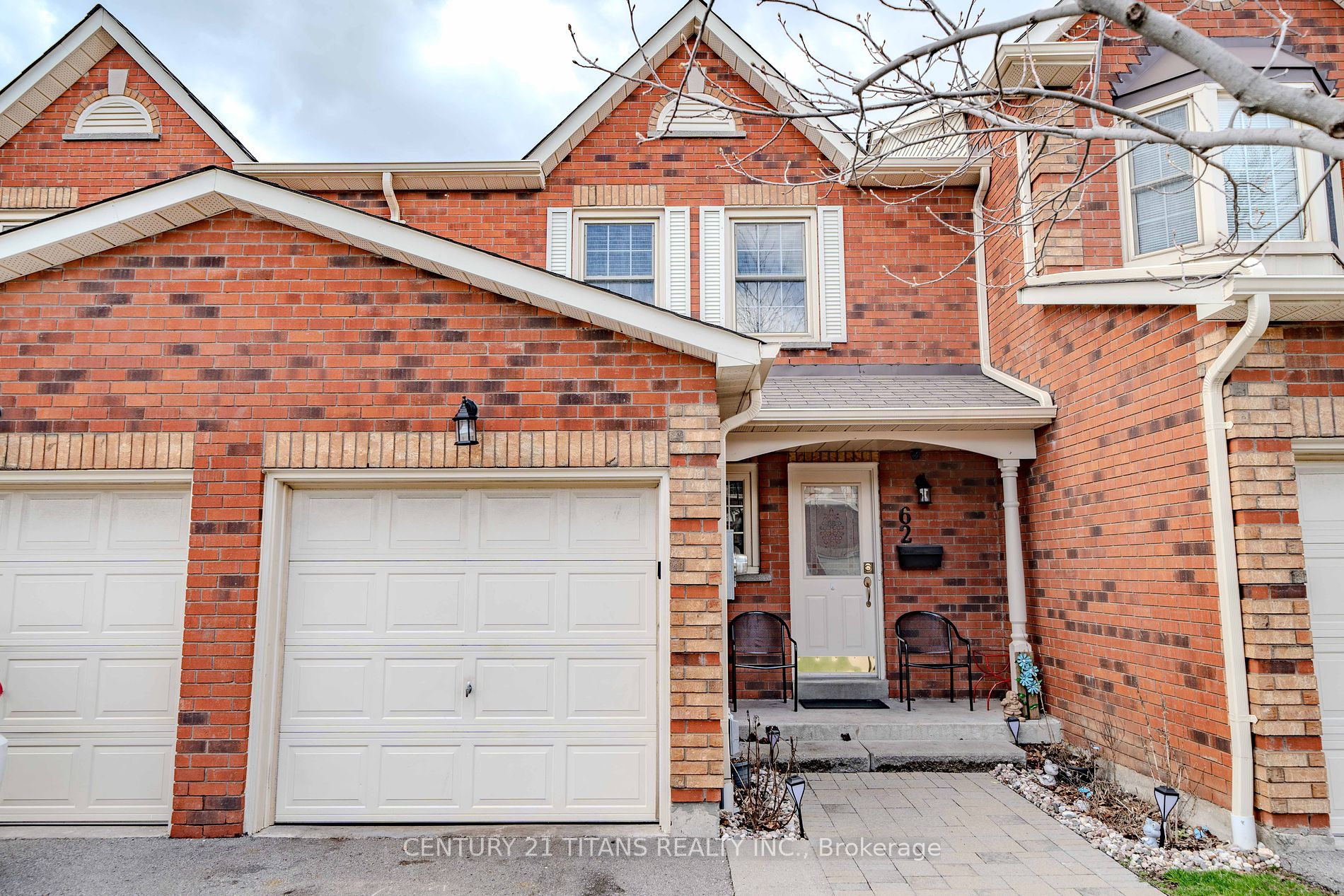Condo Townhouse house for sale at 1610 Crawforth S Whitby Ontario