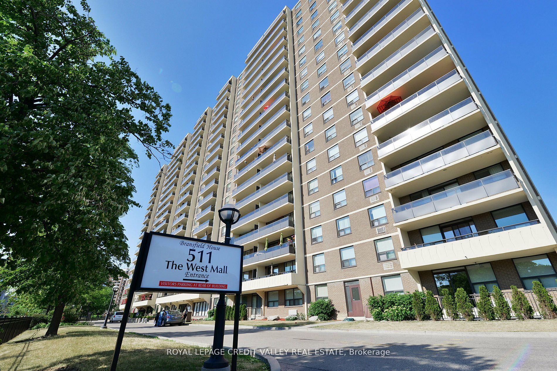 Condo Apt house for sale at 511 The West Mal Toronto Ontario