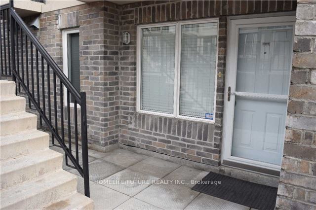 Condo Townhouse house for sale at 65 George Applet Toronto Ontario
