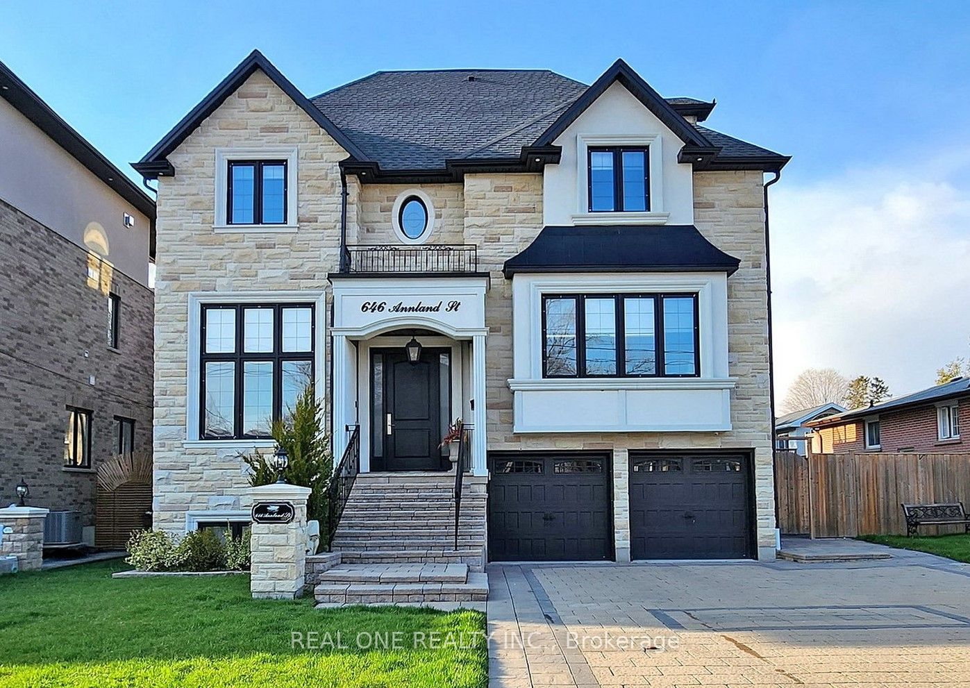Detached house for sale at 646 Annland St Pickering Ontario