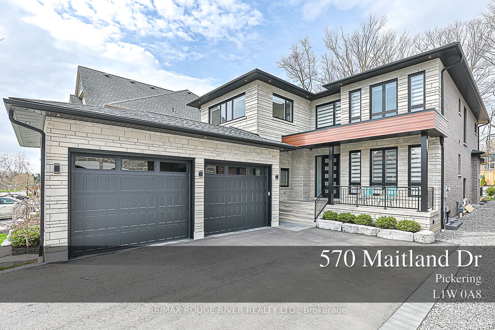 Detached house for sale at 570 Maitland Dr Pickering Ontario