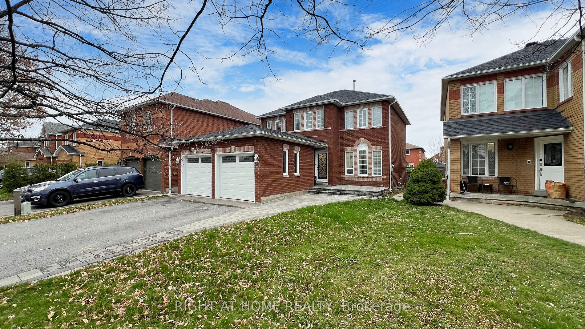 Detached house for sale at 24 Holmes Cres Ajax Ontario