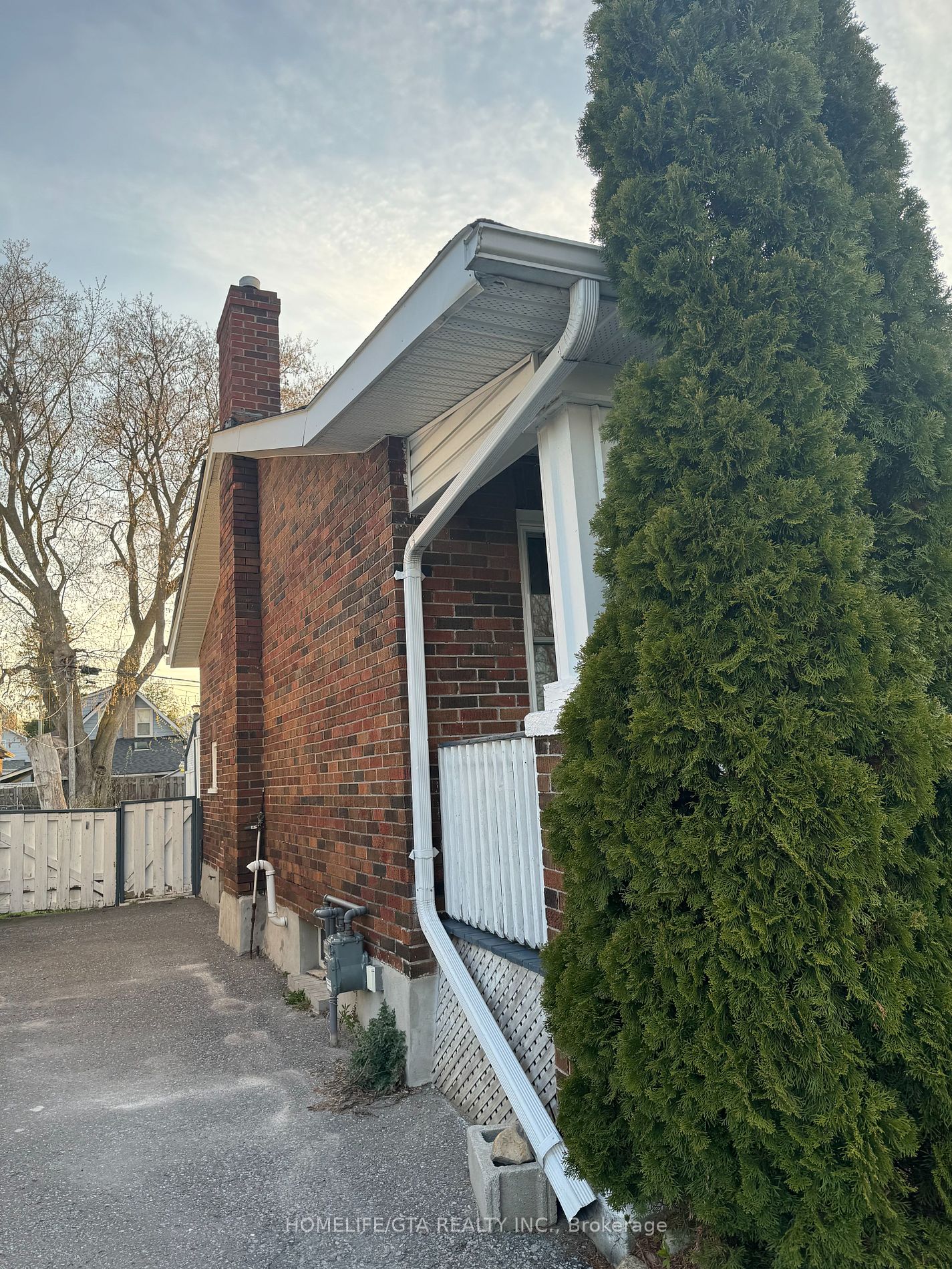 Detached house for sale at 282 Haig St Oshawa Ontario