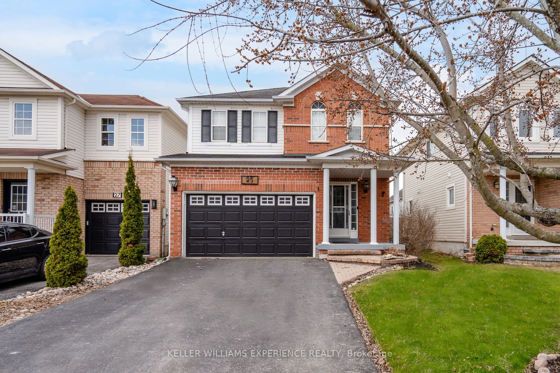 Link house for sale at 25 Truax Cres Essa Ontario