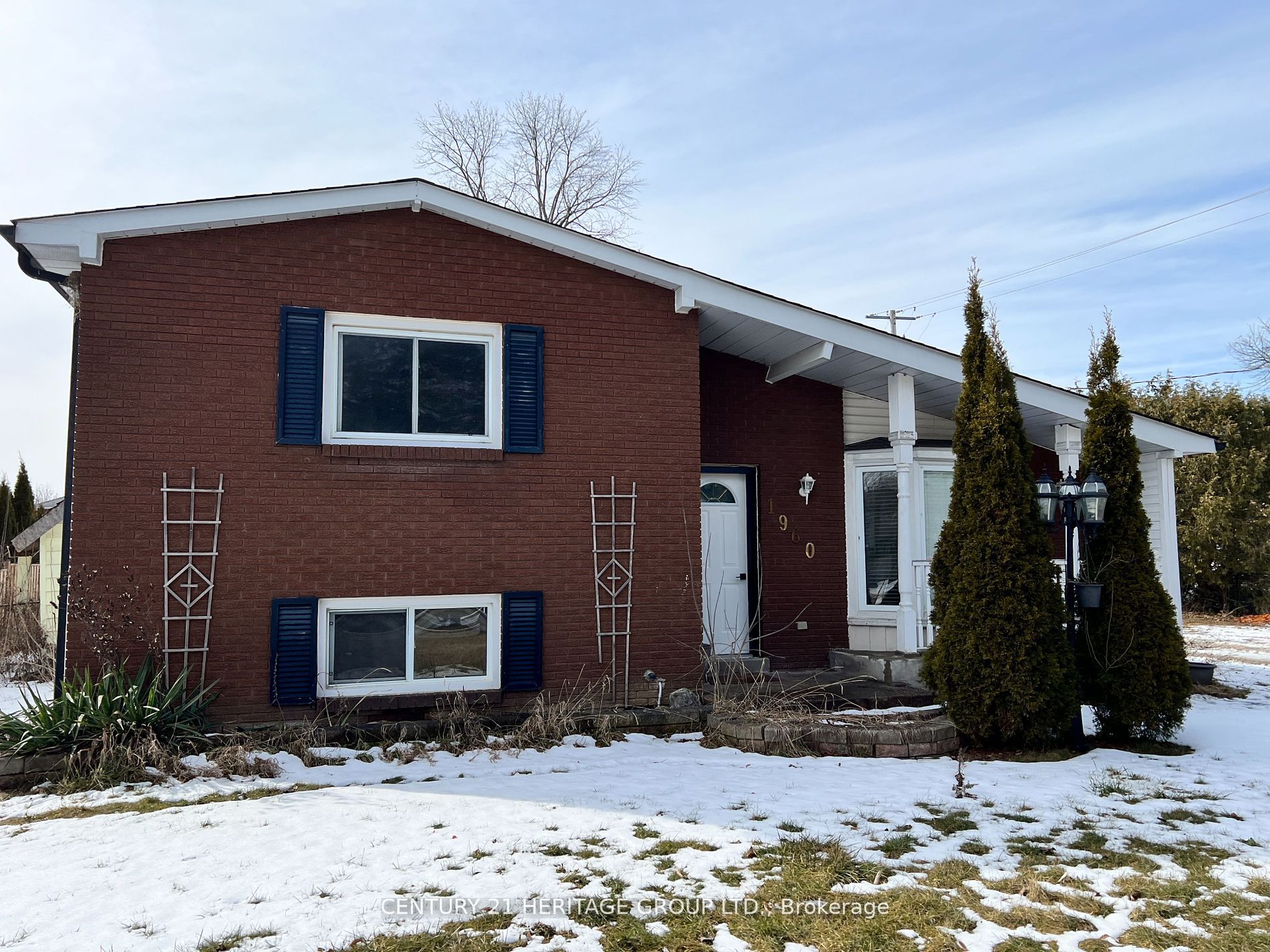 Detached house for sale at 1960 St. Paul Rd Innisfil Ontario