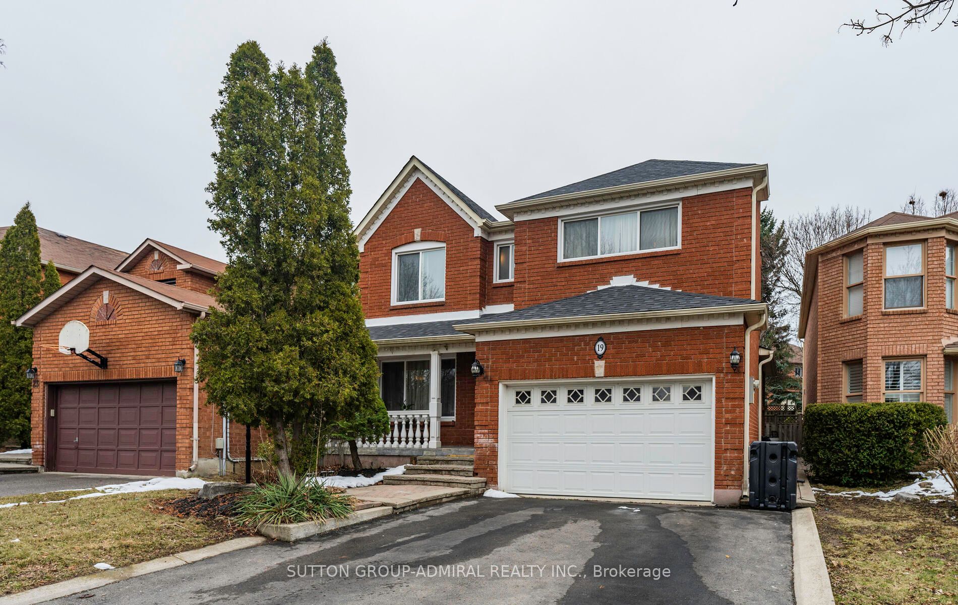 Detached house for sale at 19 Maxwell Crt Vaughan Ontario