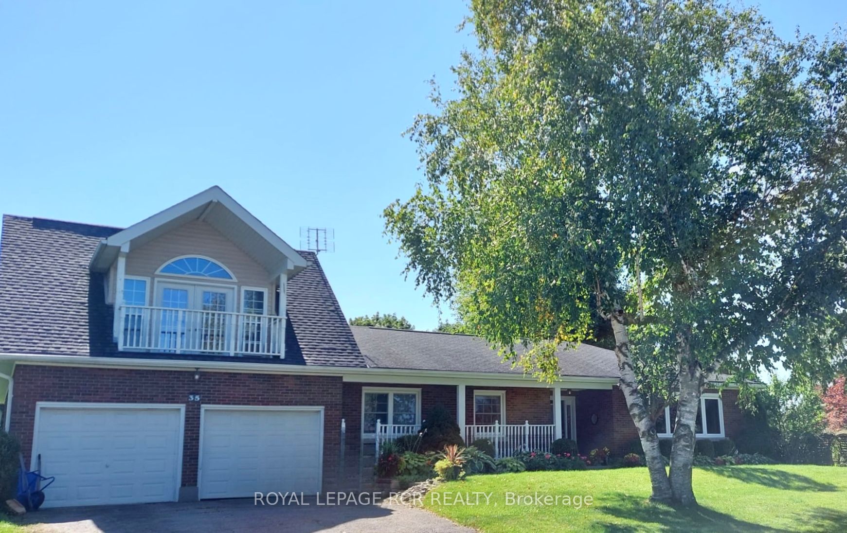 Detached house for sale at 35 Milne Lane East Gwillimbury Ontario