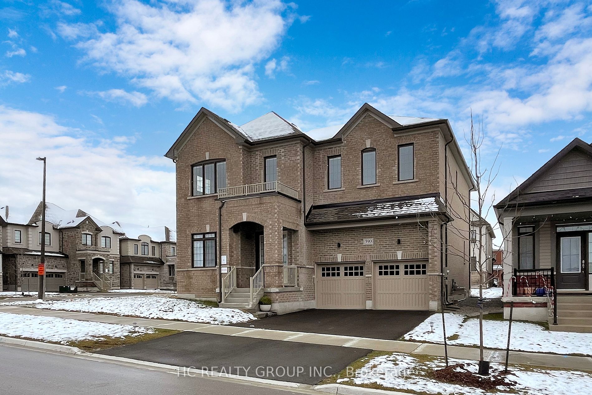 Detached house for sale at 390 Danny Wheeler Blvd Georgina Ontario