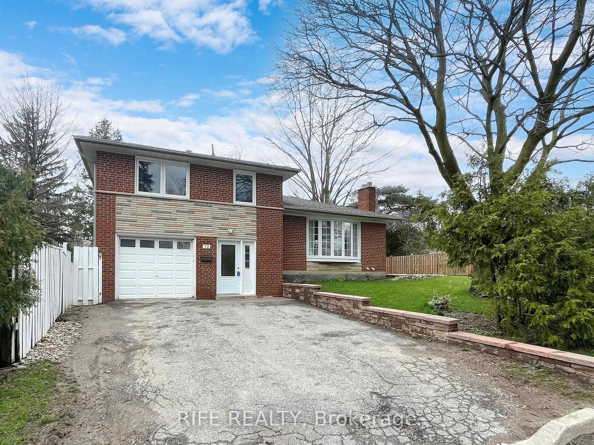 Detached house for sale at 12 Sherwood Forest Dr Markham Ontario