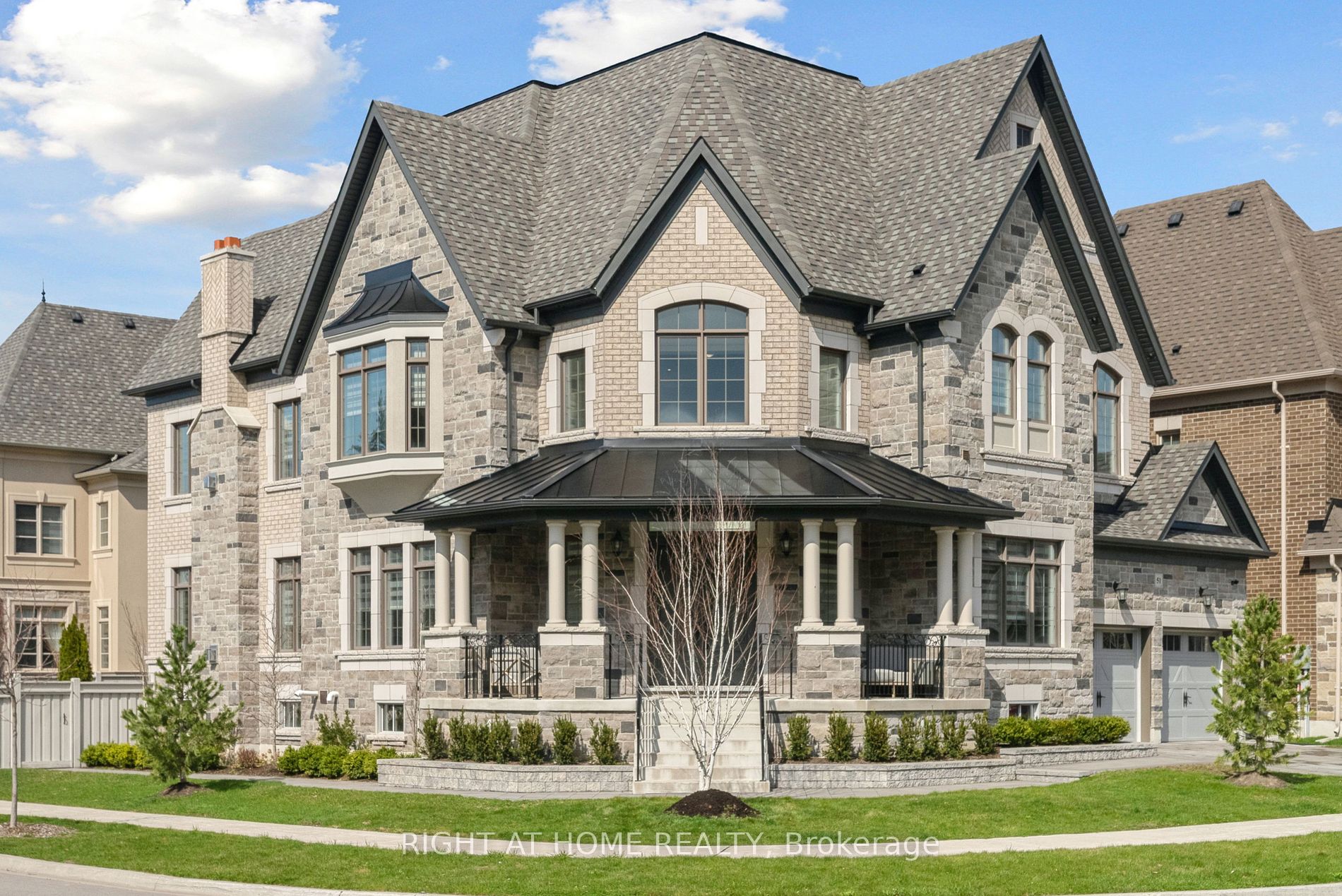Detached house for sale at 51 Glensteeple Tr Aurora Ontario