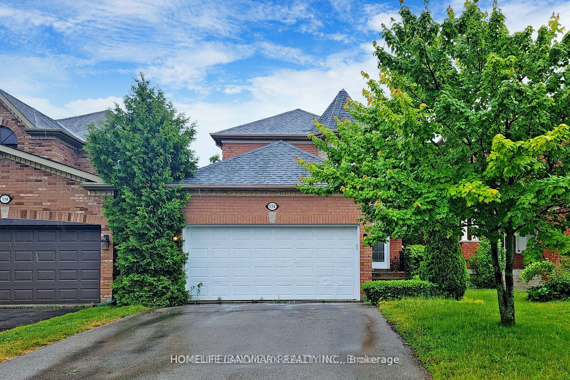 Detached house for sale at 554 Plantation Gate Newmarket Ontario