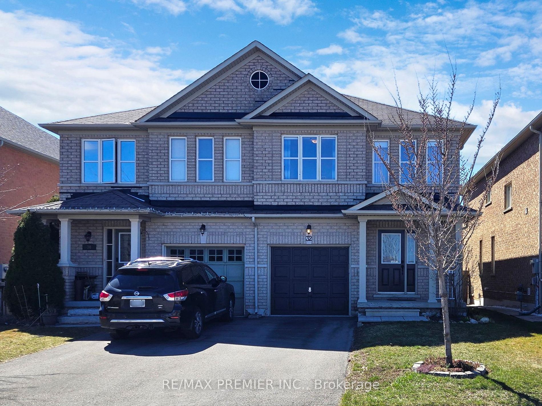 Semi-Detached house for sale at 32 Black Maple Cres Vaughan Ontario