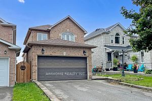 Detached house for sale at 399 Flanagan Crt Newmarket Ontario
