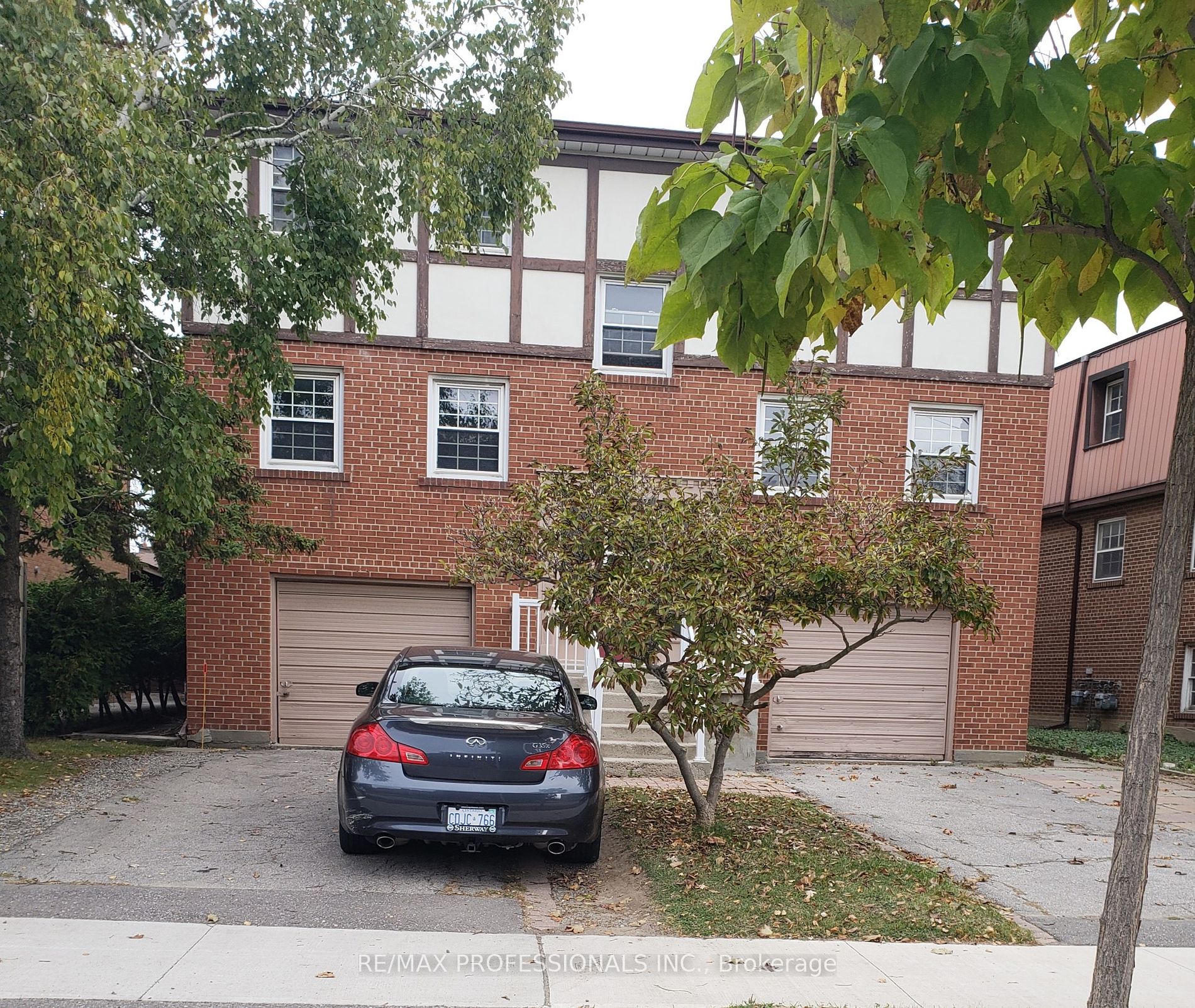 Duplex house for sale at 8 Bridesburg Dr Toronto Ontario