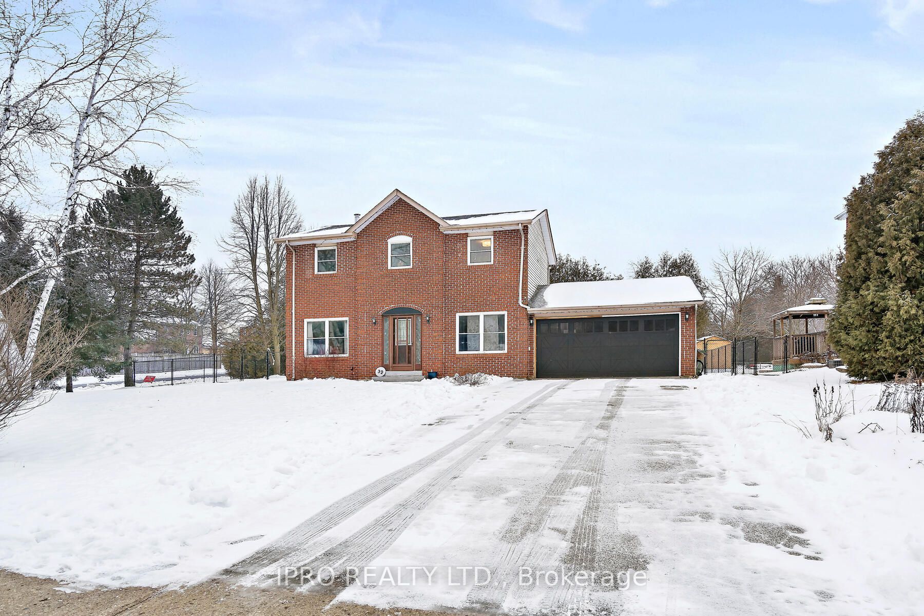 Detached house for sale at 32 Agnes St Caledon Ontario