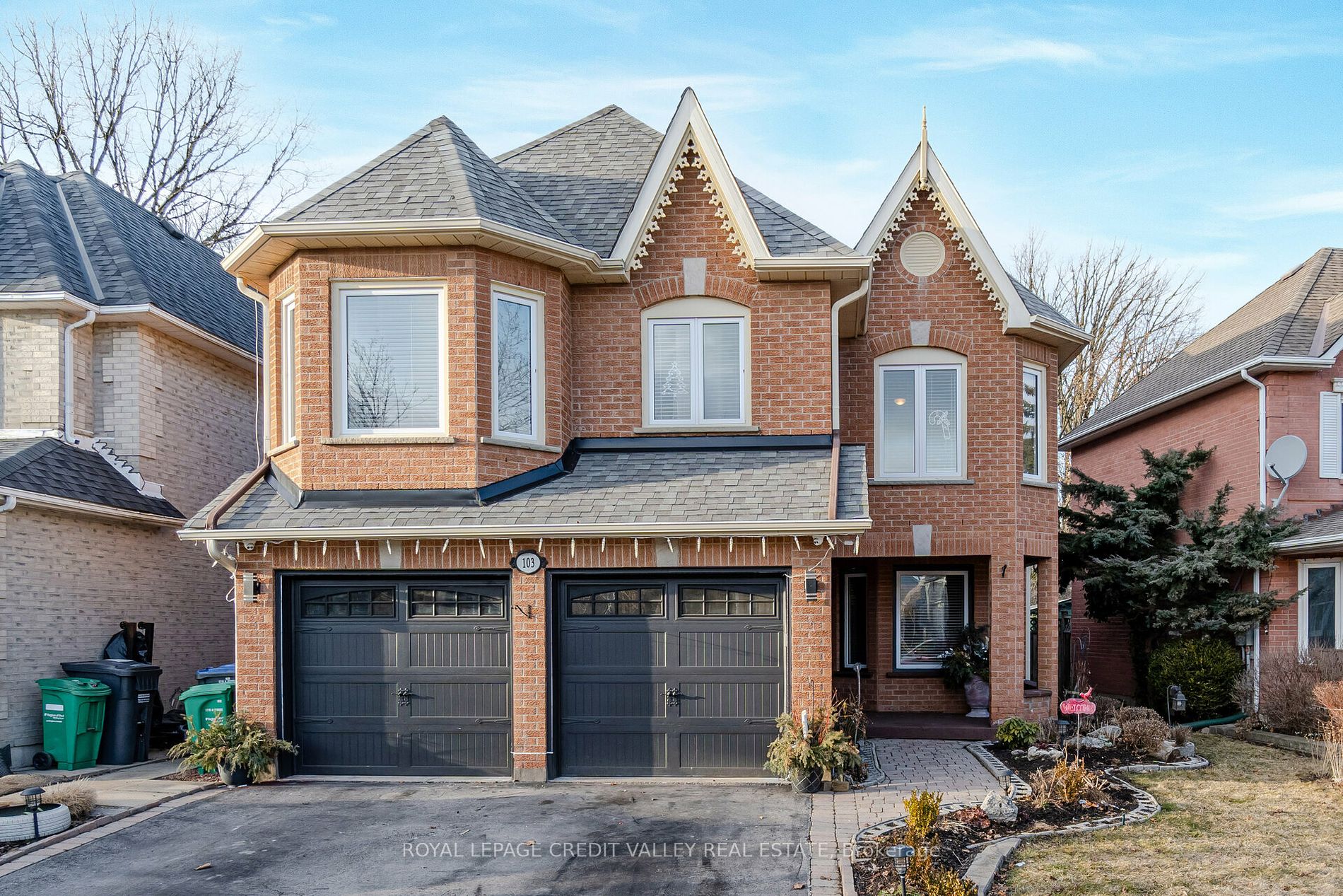Detached house for sale at 103 Vivians Cres Brampton Ontario