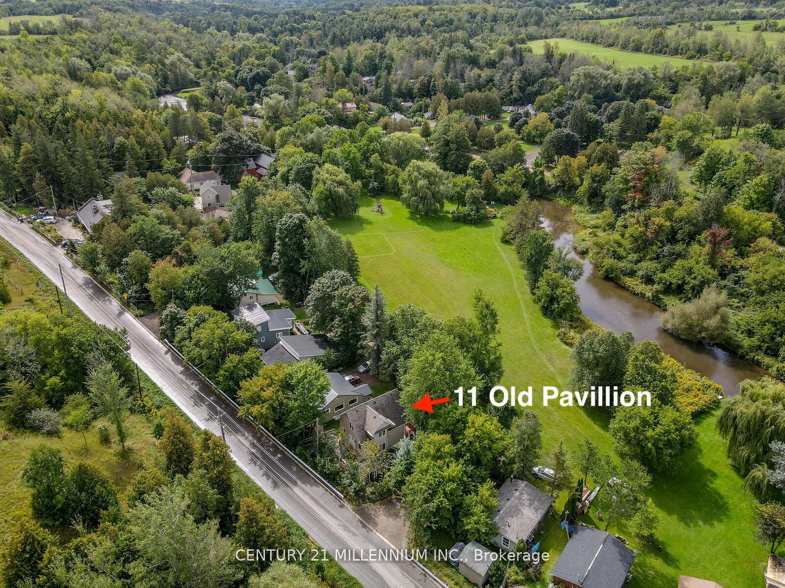 Detached house for sale at 11 Old Pavillion Rd Caledon Ontario