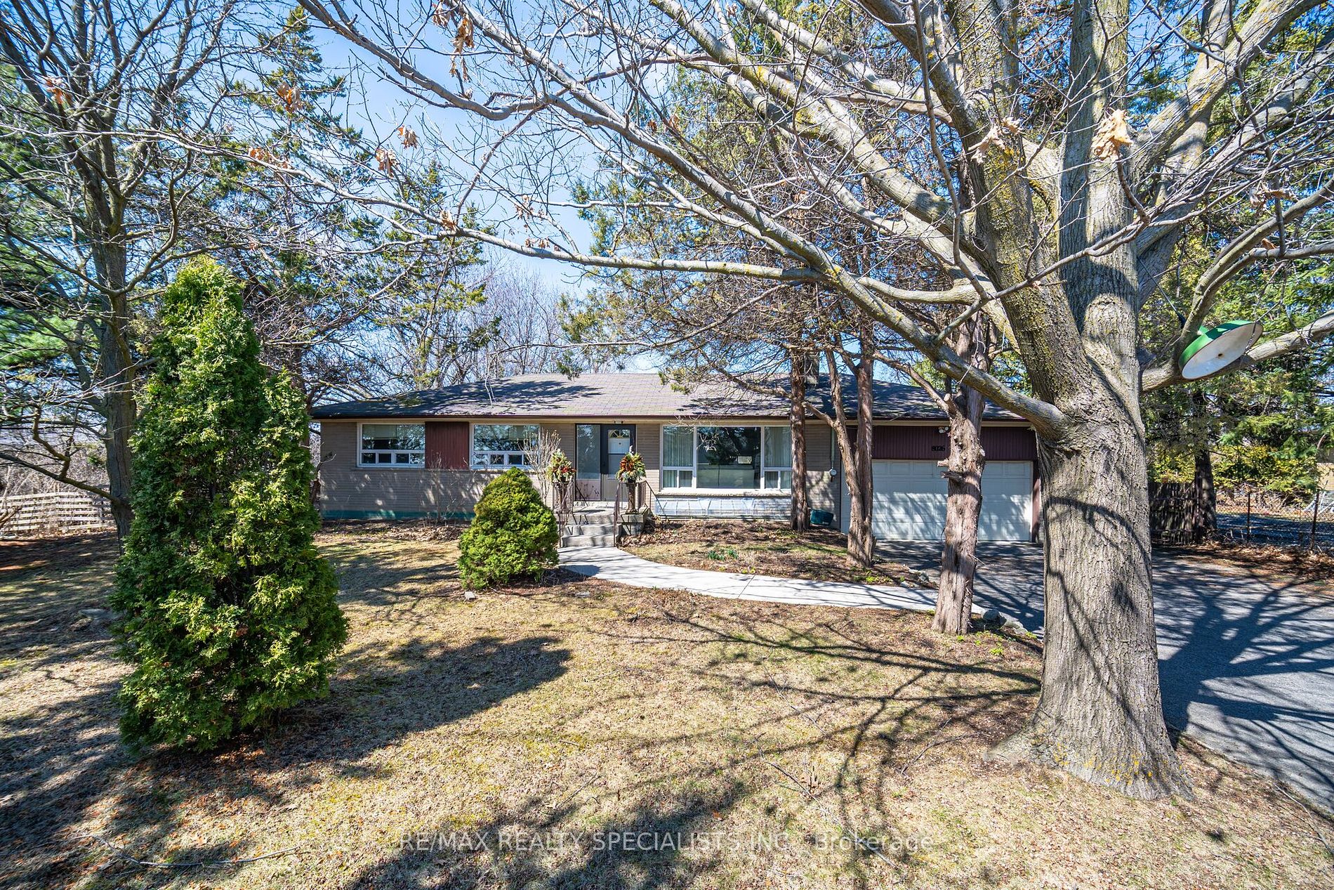 Detached house for sale at 8026 Mayfield Rd Caledon Ontario