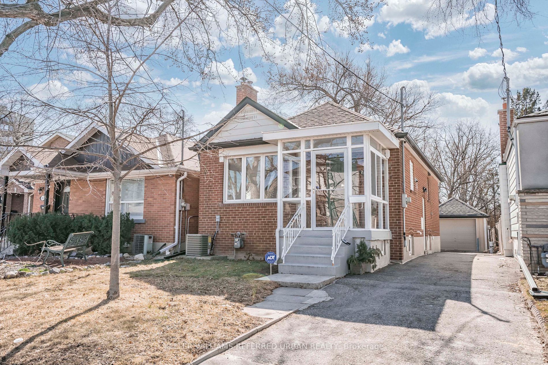 Detached house for sale at 261 John St Toronto Ontario