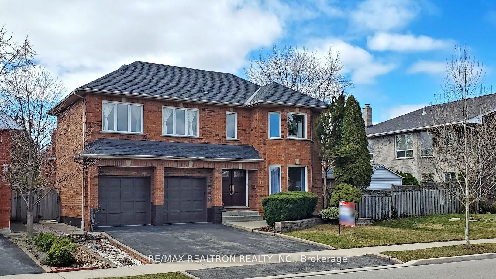 Detached house for sale at 11 Austin Dr Brampton Ontario