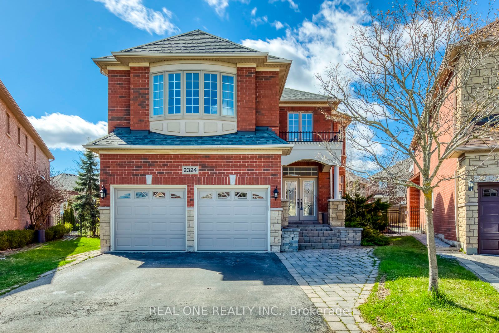 Detached house for sale at 2324 Hertfordshire Way Oakville Ontario