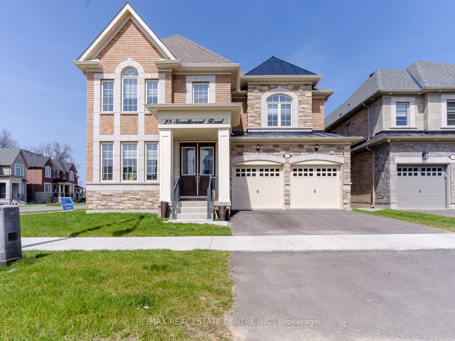 Detached house for sale at 25 Smallwood Rd Brampton Ontario