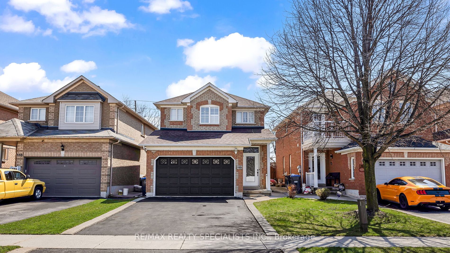 Detached house for sale at 108 Twin Pines Cres Brampton Ontario