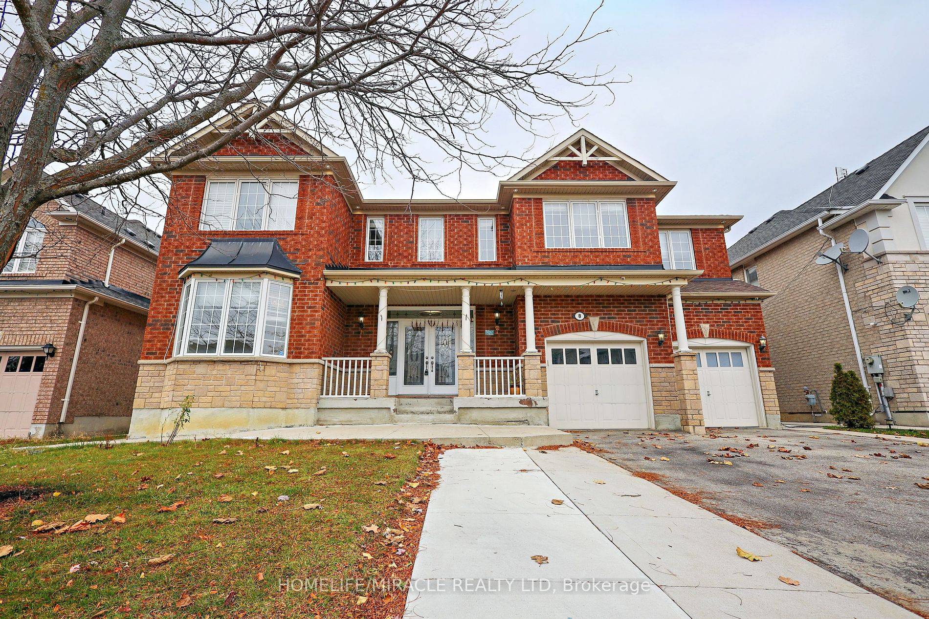 Detached house for sale at 8 Nelly Crt Brampton Ontario