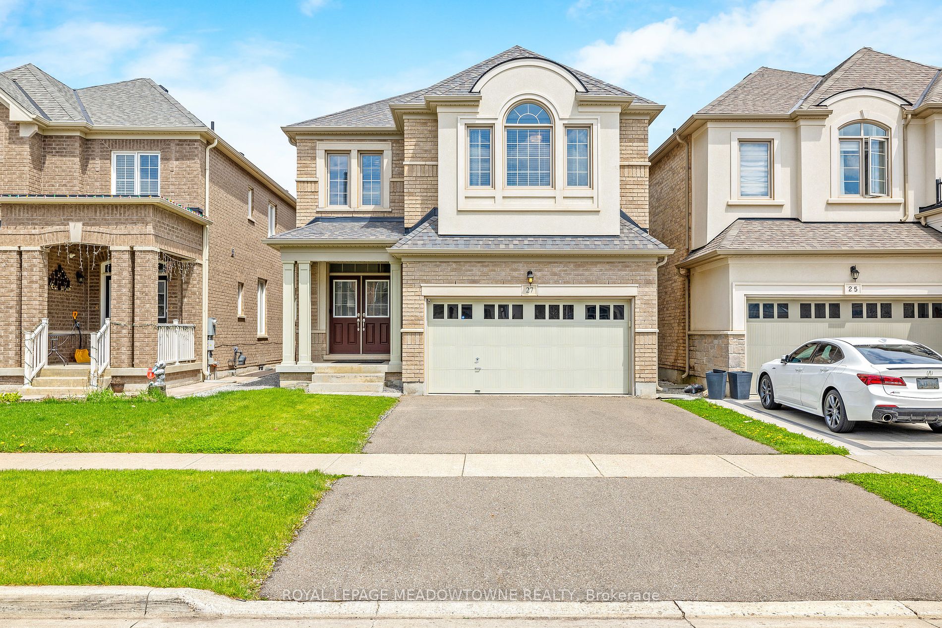 Detached house for sale at 27 Gruenwald Gate Brampton Ontario