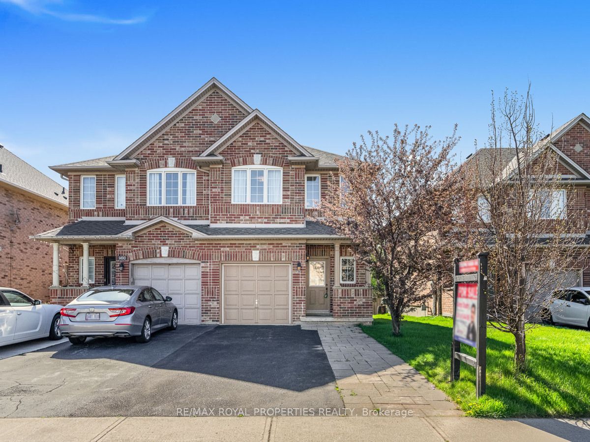 Semi-Detached house for sale at 1492 Warbler Rd Oakville Ontario