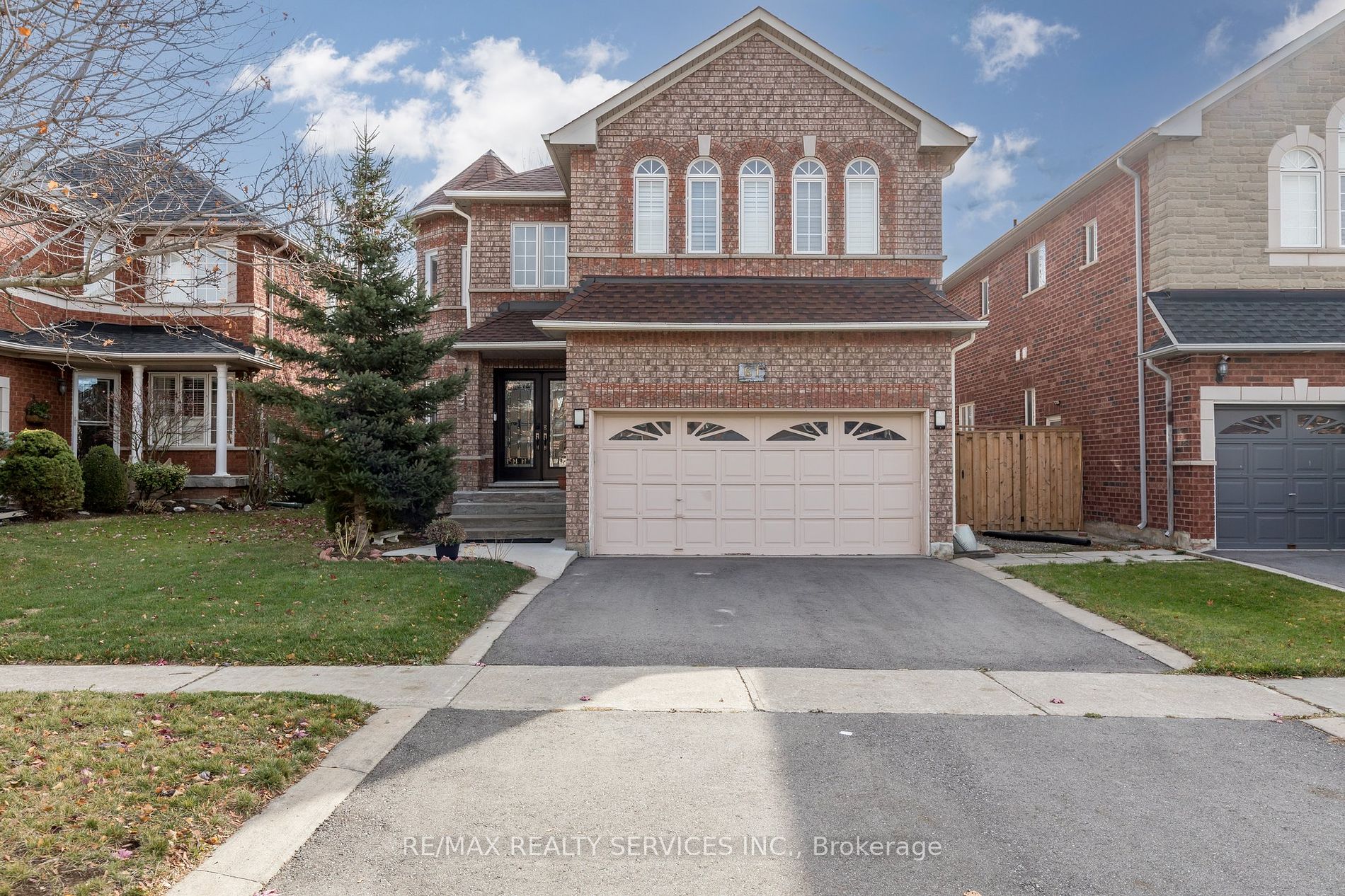 Detached house for sale at 61 Royal Valley Dr Caledon Ontario