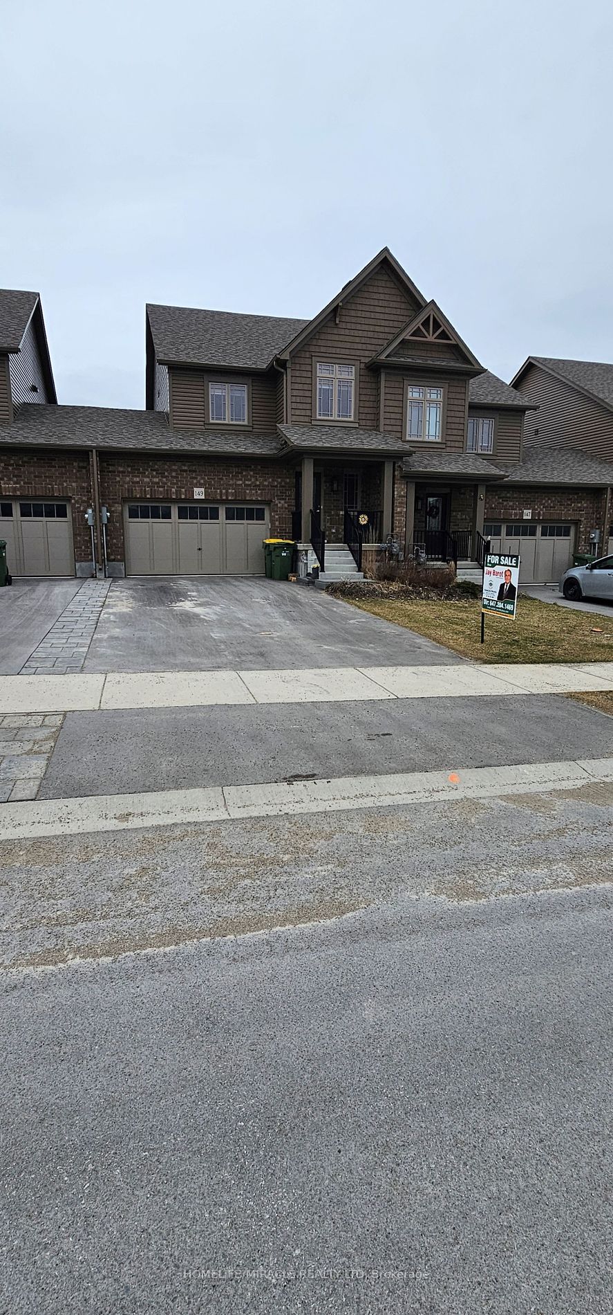 Att/Row/Twnhouse house for sale at 149 Stonebrook Way Grey Highlands Ontario