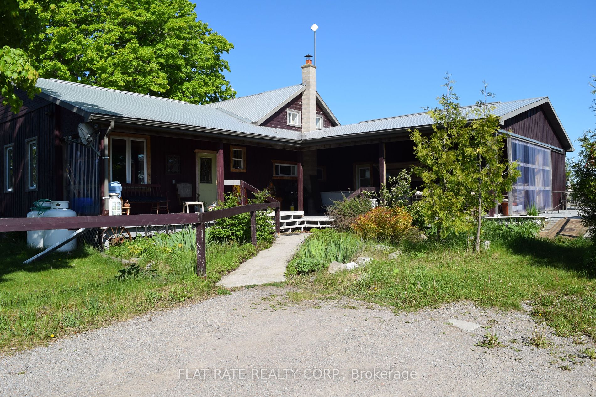 Farm house for sale at 2385 Northey