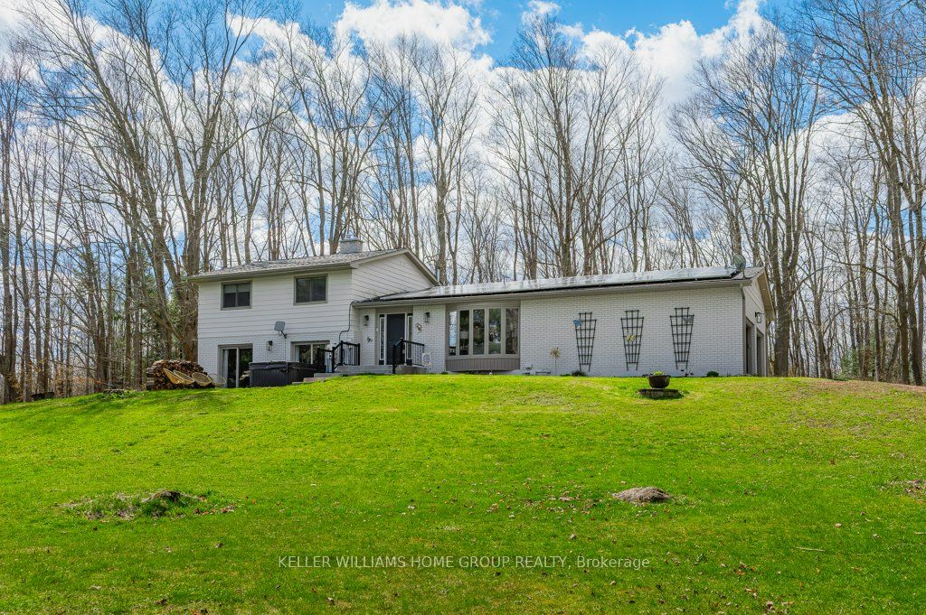 Detached house for sale at 4098 Darkwood Rd Puslinch Ontario