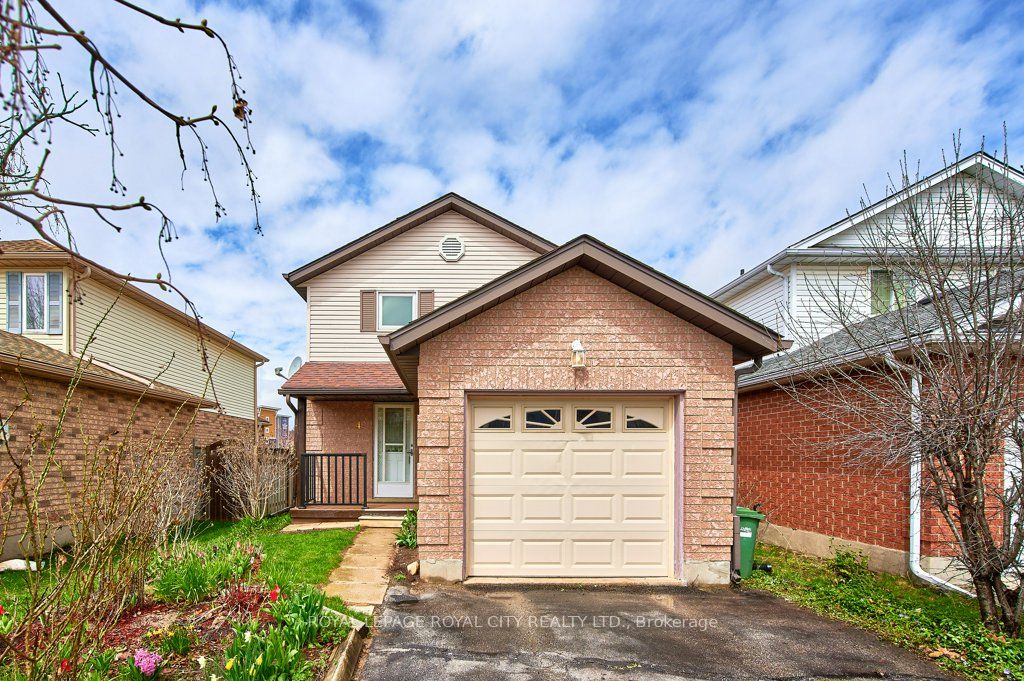 Detached house for sale at 4 Bushmills Cres Guelph Ontario