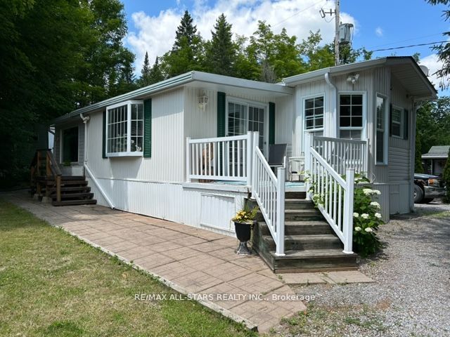 Mobile/Trailer house for sale at 1802 County Rd 121 Kawartha Lakes Ontario